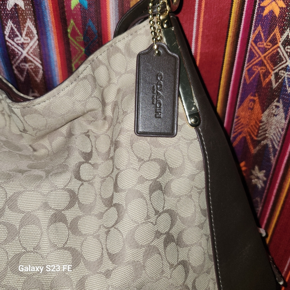 Coach Signature Jaquard Dalton 31 - Picture 4 of 16